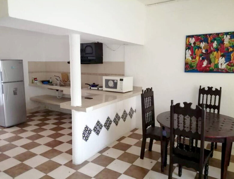 Cancun Mexico Rent Room Hotel - Apt C - Dining Room and Kitchen Area