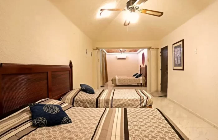 Casa Colibri - Family Bedroom Beds AC - Cancun Vacation Rental