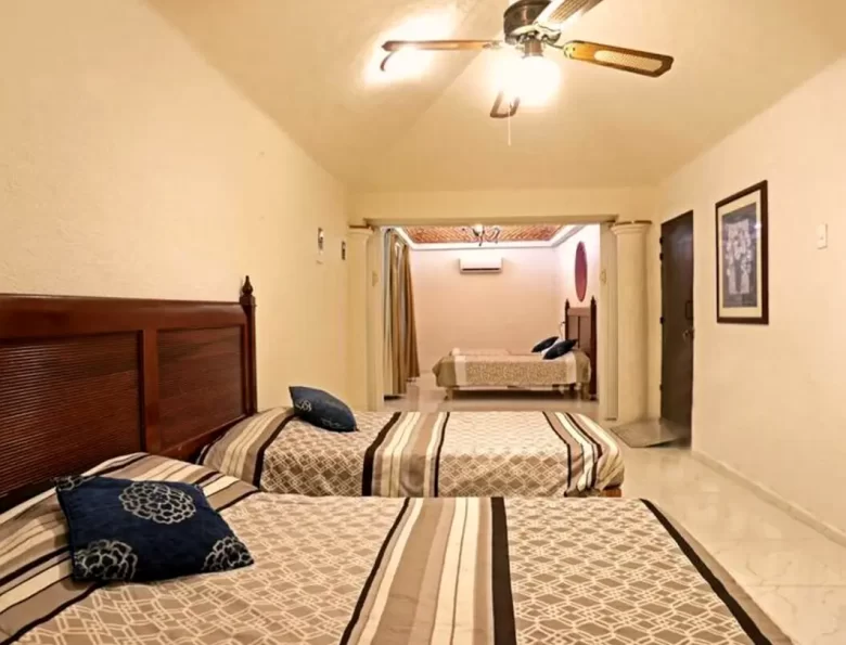 Casa Colibri - Family Bedroom Beds AC - Cancun Vacation Rental